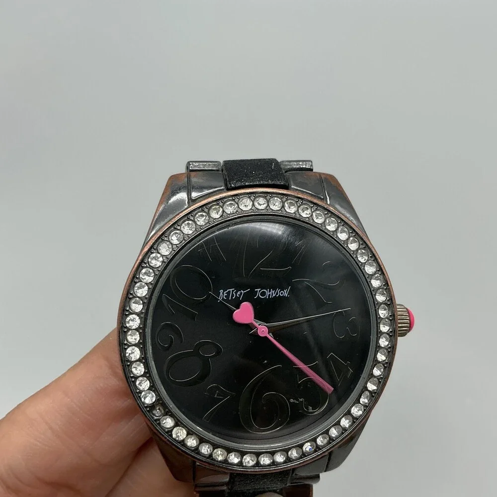 Betsey Johnson BJW024BK Womens Watch 40mm Black Dial Crystals New Battery 7.5